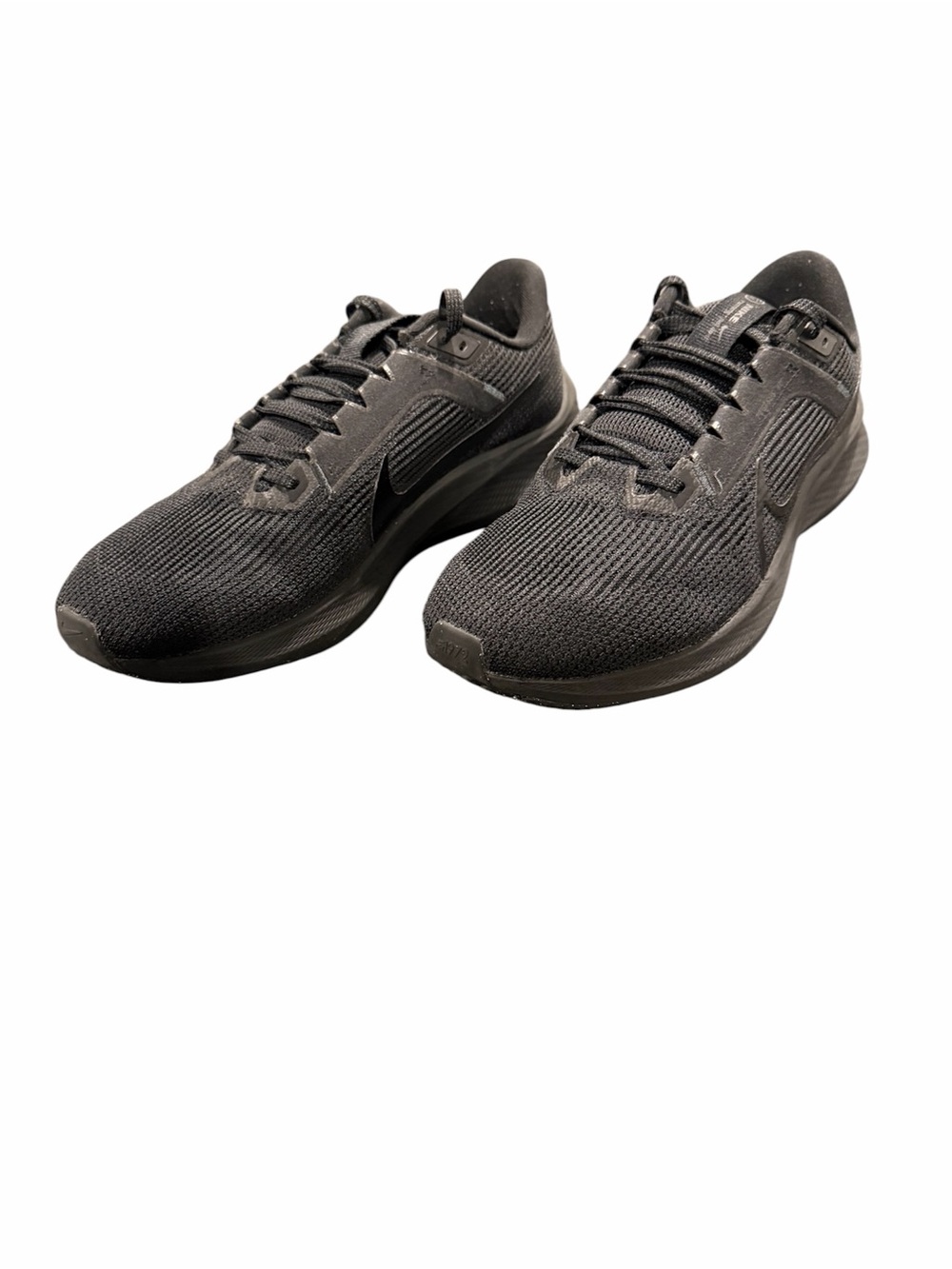 Nike Men Air Zoom Pegasus 40 in a “Triple  Black” Running Shoes